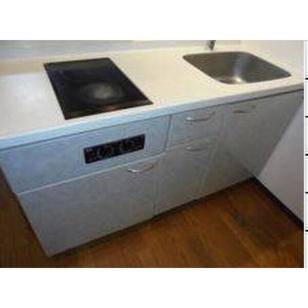 モンテ・オーロ キッチン