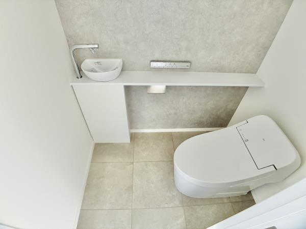 ＨＡＲＵＭＩ　ＦＬＡＧ　ＳＵＮ　ＶＩＬＬＡＧＥ　Ｔ棟5010号室 同建物別部屋の参考画像