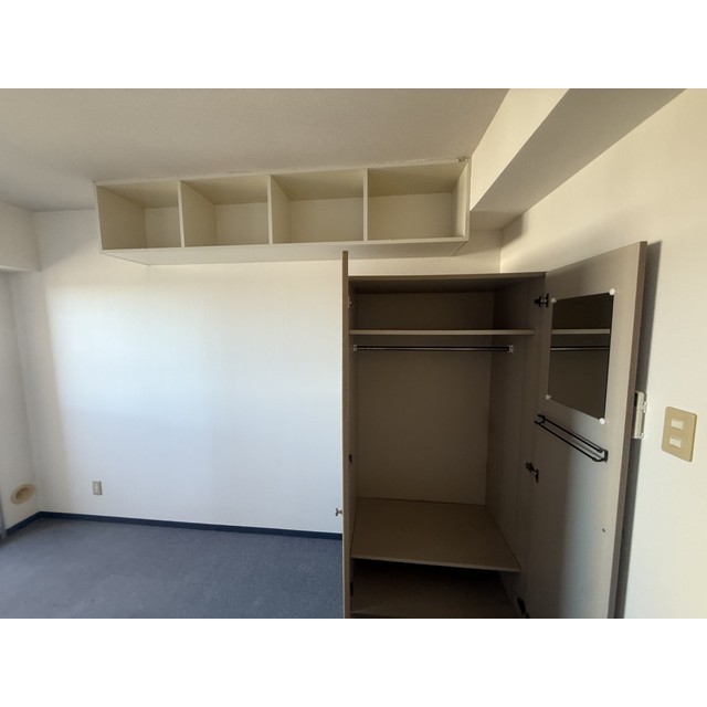 メゾン・ド・ディマンシェ601号室 内観