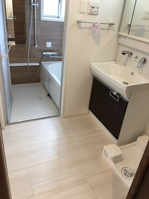 ル・プラターヌ 洗面