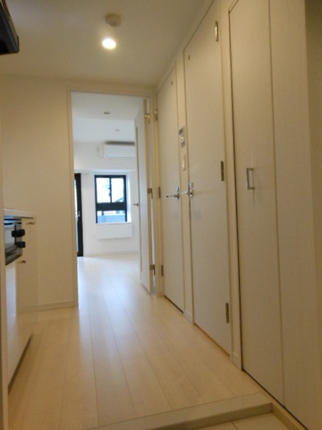 グランド・ガーラ桜木町駅前 玄関