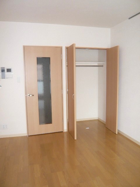 トラストコート立川0202号室 収納