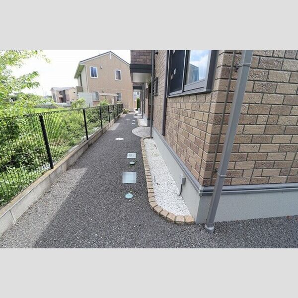 グランメール桜町　C エントランス