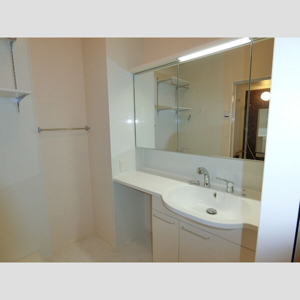 ラ・カーサ 独立洗面台