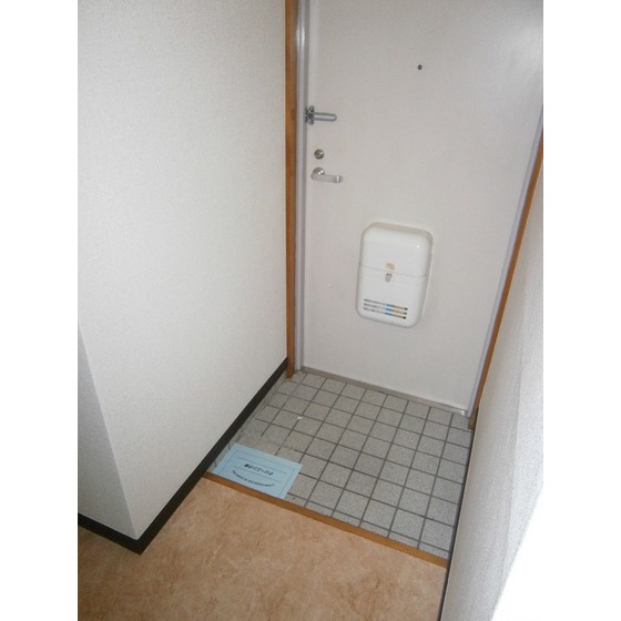 第２梨本マンション0201号室 玄関