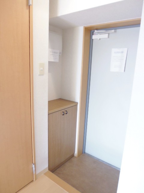 ＡＲＣ　ＳＩＤＥ 玄関下駄箱