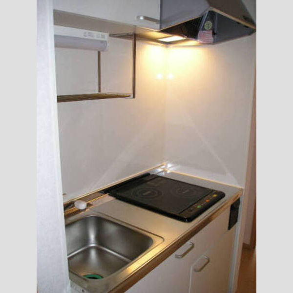 メゾン・ド・オーク306号室 システムキッチン(IH)