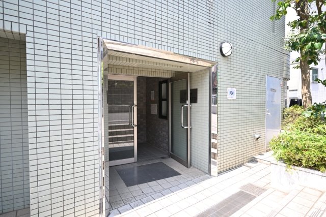 モビーレ等々力2階 エントランス