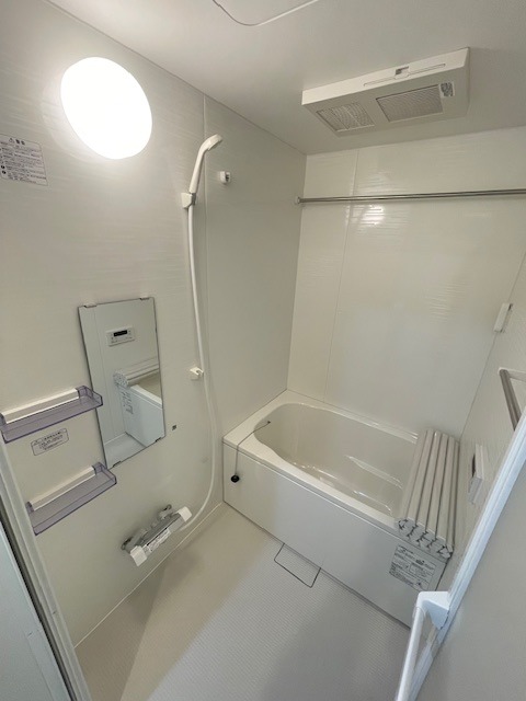 ベイホーム市川(E-202)1階 お風呂