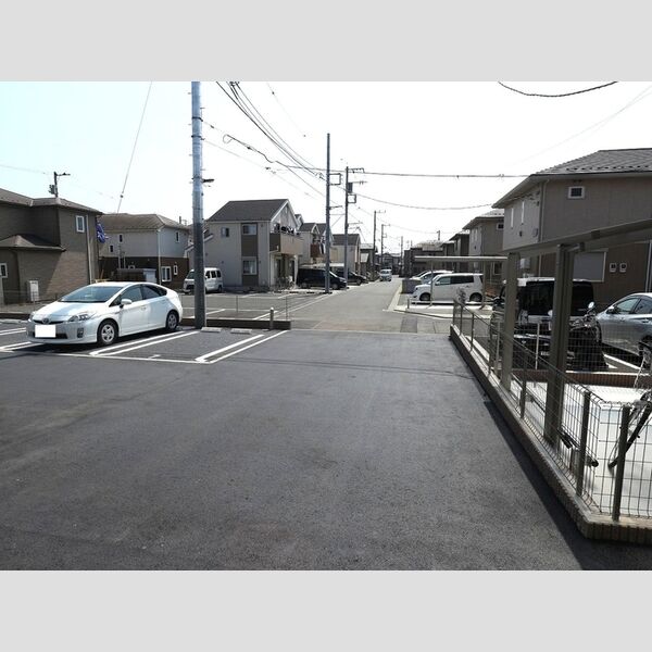 セントフィールドⅡ 駐車場