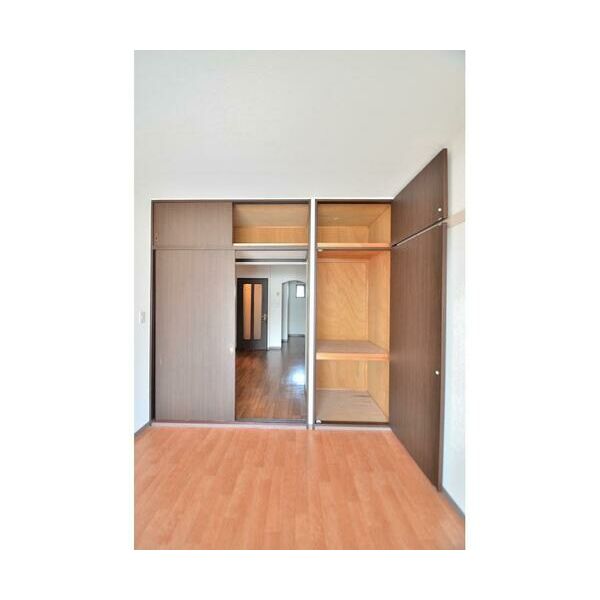 グレース美堀305号室 同建物別部屋の参考画像