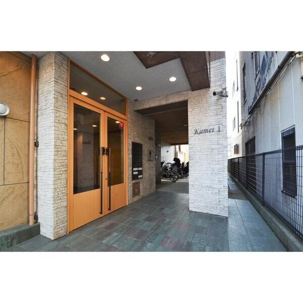 カメットI402号室 エントランス