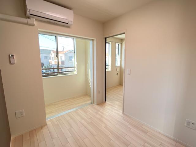 レーヴ リビング