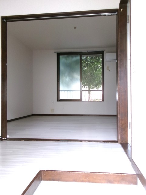 第２シルクロードハイツ0106号室 玄関