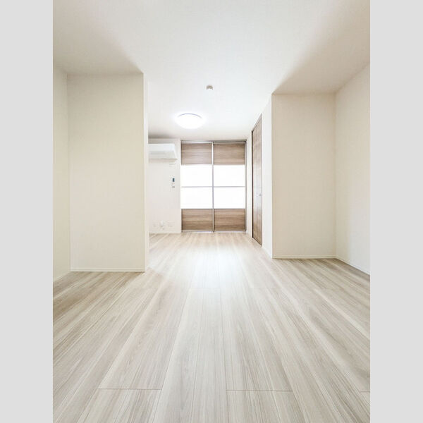 D-ROOM PREMIUM 多磨霊園駅101号室 リビング