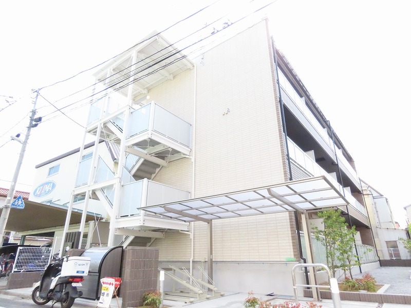 リブリ・fineⅡ3階 外観