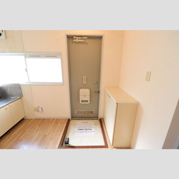 シティハイム 玄関