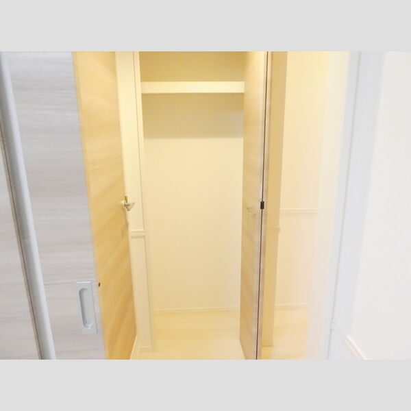 グランエスポワール203号室 収納