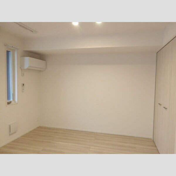 Cradle(クレイドル)202号室 洋室