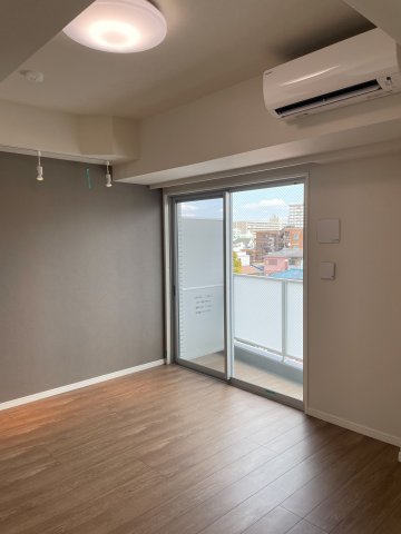 SYNEX KAMEIDO305号室 ※同タイプ参考写真です（カラータイプが異なる場合がございます）