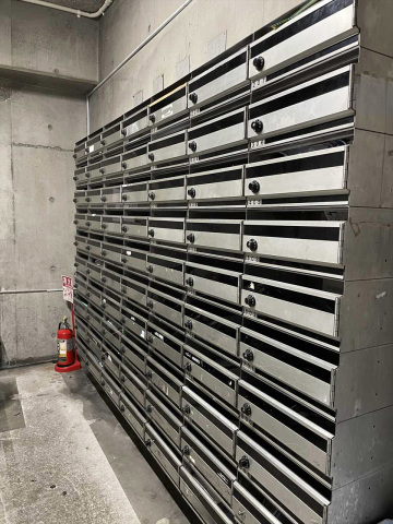 スカイコート明大前第2301号室 メールボックス