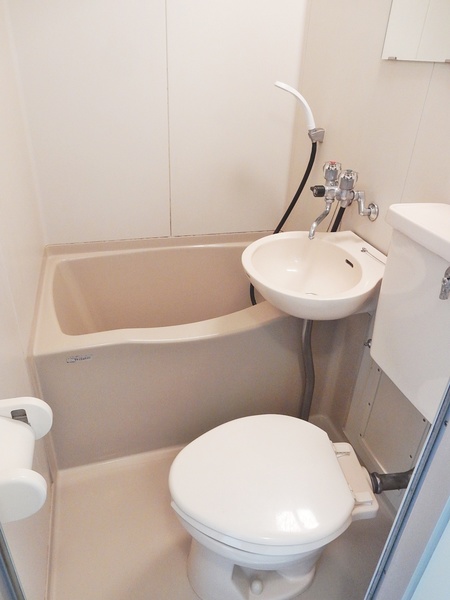 ラビアンローズ202号室 お風呂