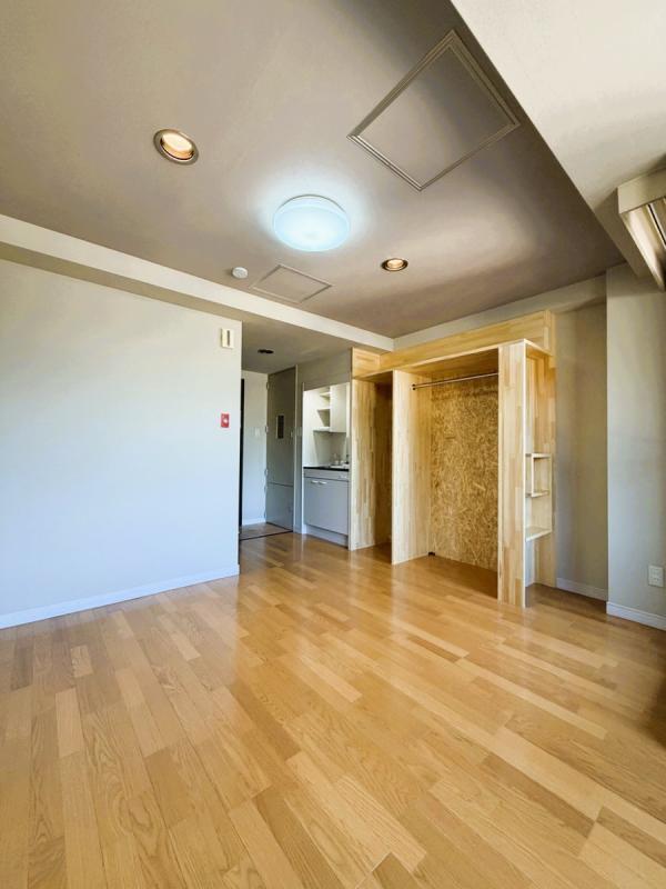 ロジマン西麻布 居室、リビング