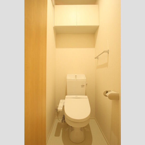 フローラ野沢 105号室温水洗浄暖房便座