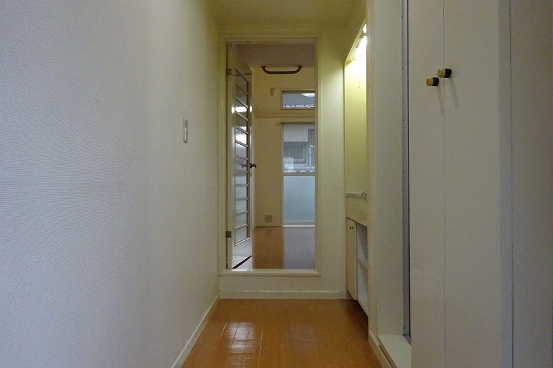 サネッチフジ1階 内観