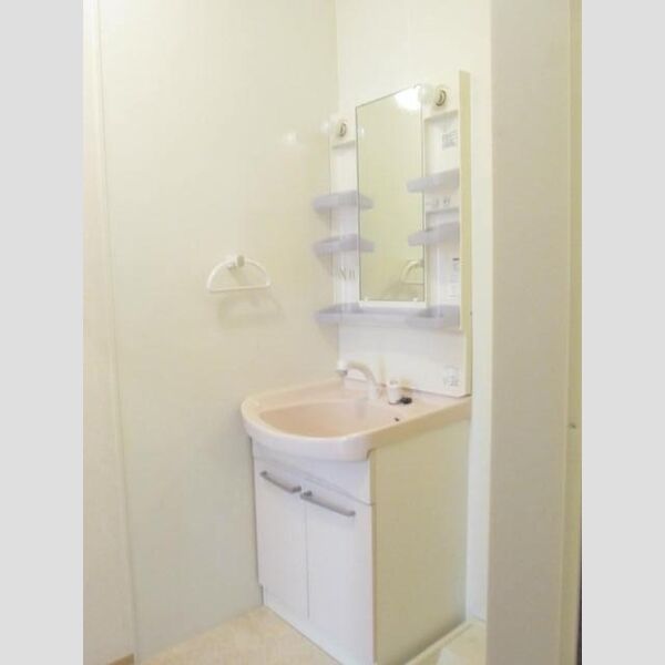 サンモール ナナ 　B103号室 洗面化粧台