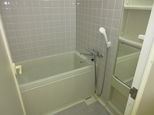 テレパレス船橋三咲Ａ棟4階 バスルーム　※2025年10月撮影