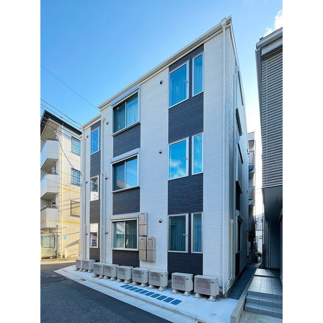 ブランノワール一之江0103号室 外観