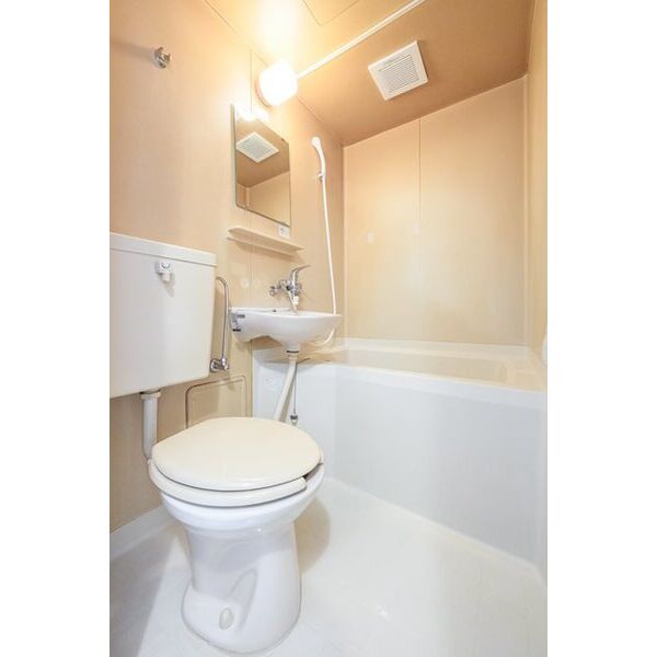 スターヒル清水0101号室 トイレ