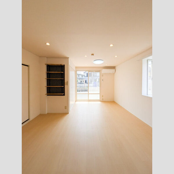 グリーンハイツ105号室 リビング