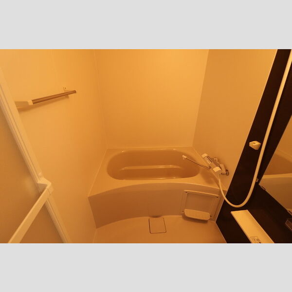 CENTRAL　COURT302号室 浴室