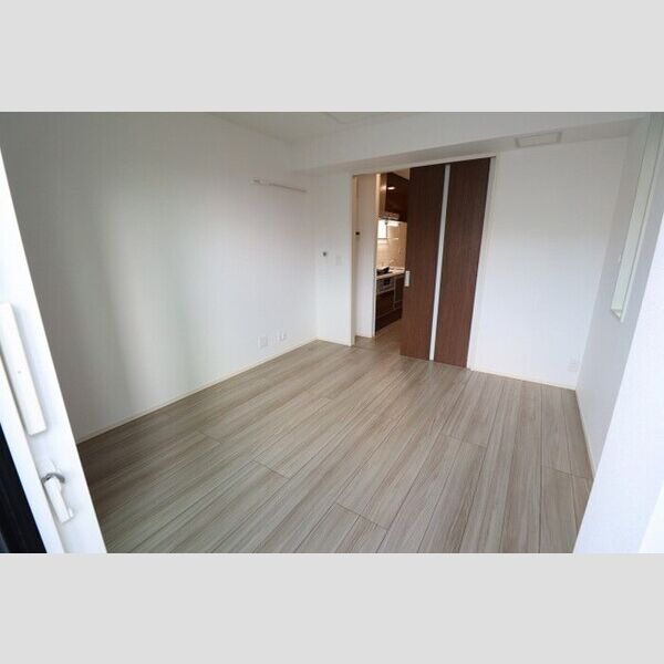 ルクス押上ステーションフロント 洋室5.9帖