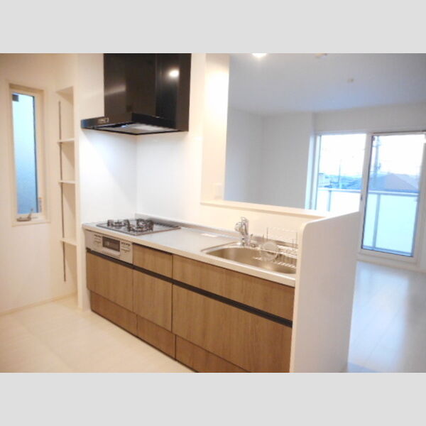 テラス市川高谷301号室 対面式3口ガスコンロ付システムキッチン