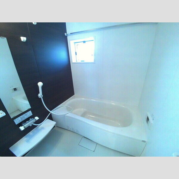 maison楓Ⅲ 追い焚きと浴室乾燥機付の一坪風呂