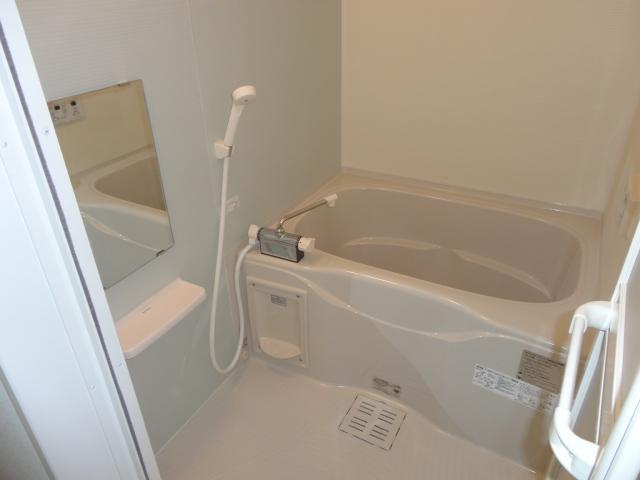 サンフォレスタ２番館 バス（イメージ）