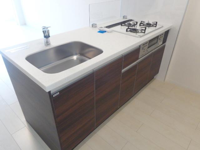 リブレ（Ｌｉｂｒｅ）聖蹟 ペニンシュラキッチン