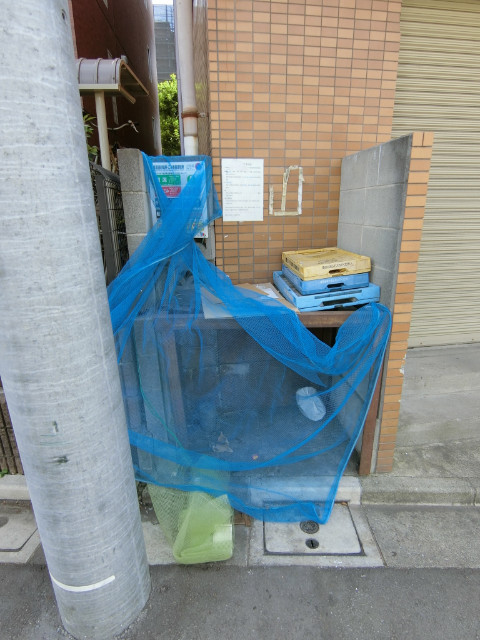 プラザ田町2階 敷地内ごみ置き場