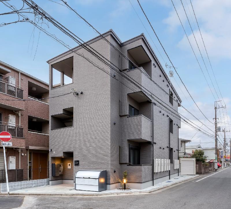 ＣＲＡＳＴＩＮＥ常盤平1階 外観