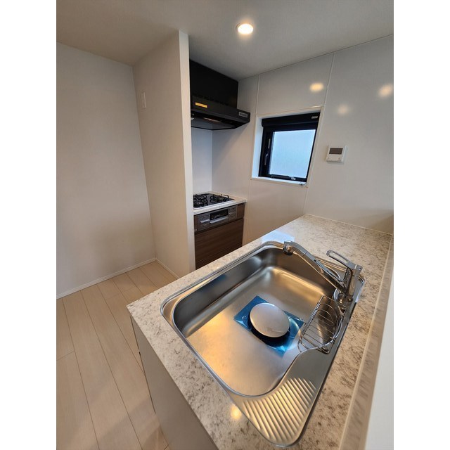 オーパスホームズ武蔵小金井0105号室 キッチン