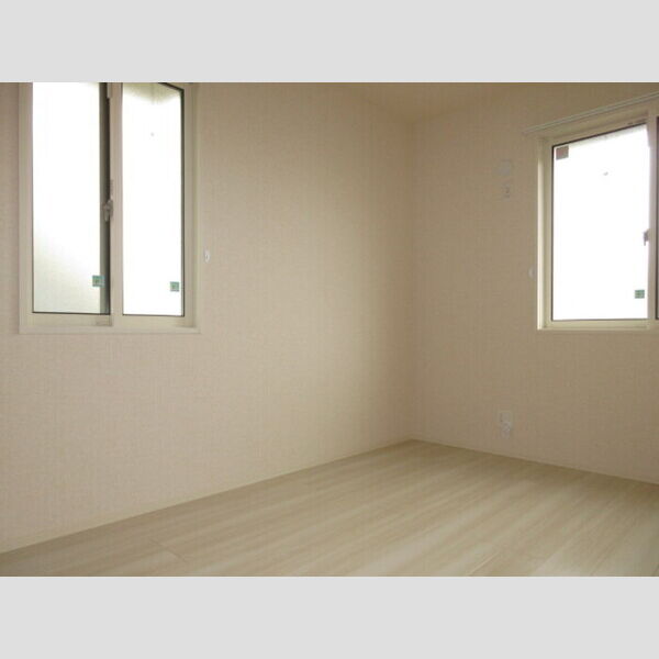 コートミカエルB103号室 洋室