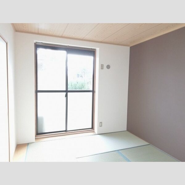 ピュアコート　(3)参番館202号室 和室6帖