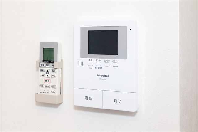 メゾンドソレイユ1階 ＴＶドアホン