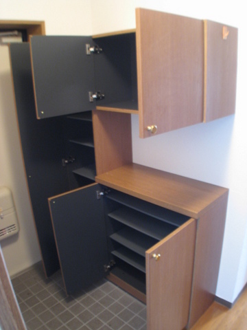 メゾン・デュ・リラ 下駄箱