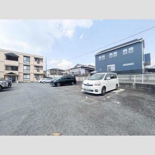 ヴァンベール山口　A305号室 駐車場