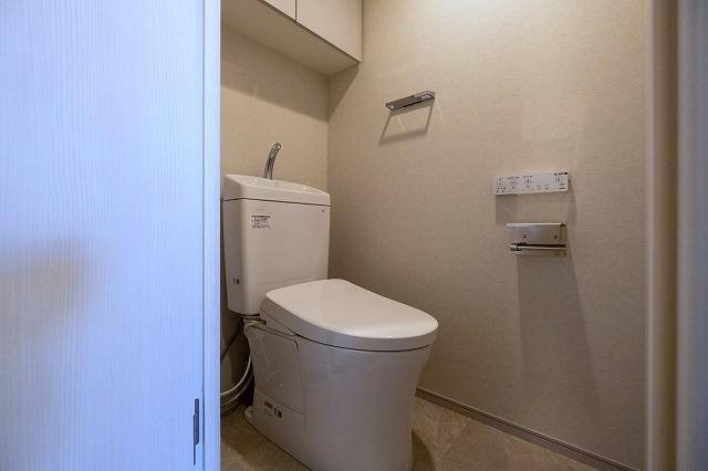 Lighthouse西新宿3階 トイレ