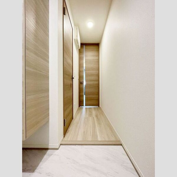 セレスティア江戸川Ⅲ 玄関